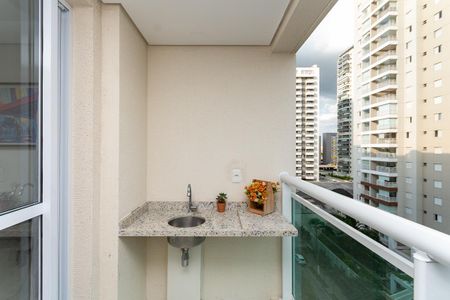 Apartamento para alugar com 42m², 1 quarto e 1 vagaVaranda