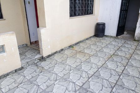 Casa para alugar com 110m², 2 quartos e sem vagaVaranda