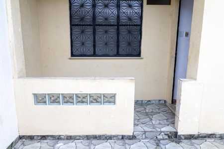 Casa para alugar com 110m², 2 quartos e sem vagaVaranda