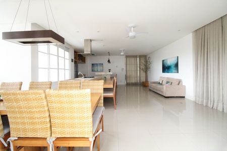 Apartamento para alugar com 57m², 1 quarto e 1 vagaÁrea comum - Salão de festas