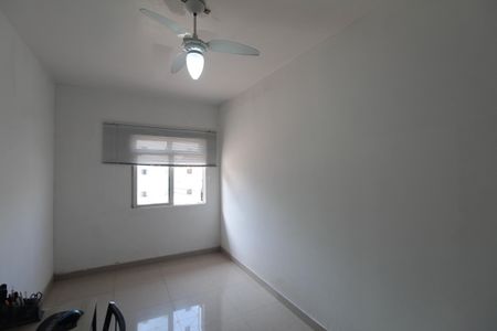 Casa à venda com 245m², 4 quartos e 8 vagasQuarto 2