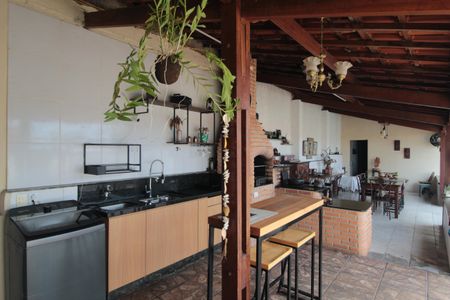 Casa à venda com 245m², 4 quartos e 8 vagasÁrea Gourmet