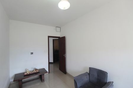 Casa à venda com 245m², 4 quartos e 8 vagasQuarto 1