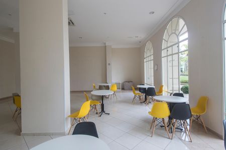 Apartamento para alugar com 140m², 3 quartos e 2 vagasÁrea comum - Salão de festas