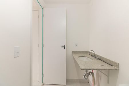 Apartamento à venda com 69m², 2 quartos e 1 vaga Apartamento à venda com 69m², 2 quartos e 1 vagaBanheiro Suíte