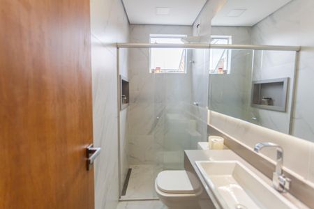 Apartamento à venda com 130m², 3 quartos e 2 vagasBanheiro da Suíte