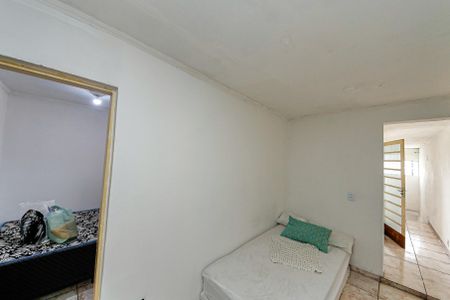 Casa para alugar com 3 quartos, 1000m² em Jardim Guairaca, São Paulo