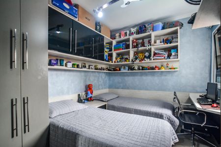 Apartamento à venda com 160m², 3 quartos e 2 vagasQuarto 2