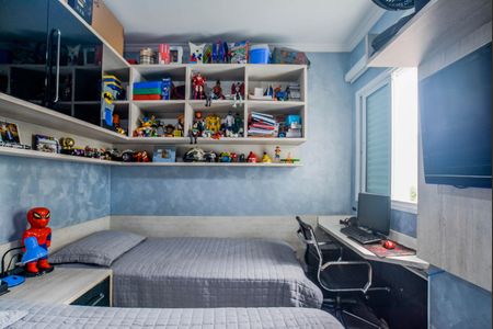 Apartamento à venda com 160m², 3 quartos e 2 vagasQuarto 2