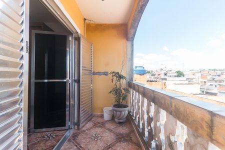 Casa para alugar com 193m², 3 quartos e 2 vagas Casa para alugar com 193m², 3 quartos e 2 vagasVaranda do Quarto 3