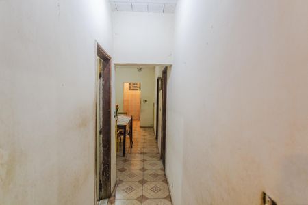 Casa à venda com 360m², 3 quartos e 2 vagasCorredor