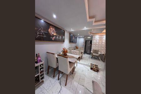 Sala de apartamento para alugar com 2 quartos, 45m² em Pechincha, Rio de Janeiro