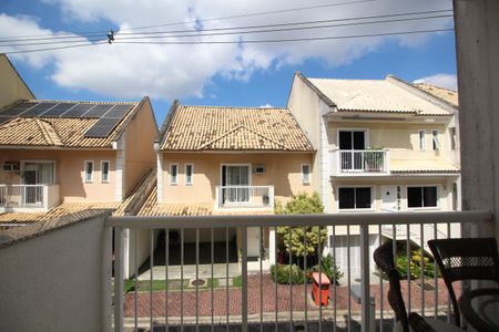 Casa de condomínio para alugar com 170m², 3 quartos e 4 vagasVaranda