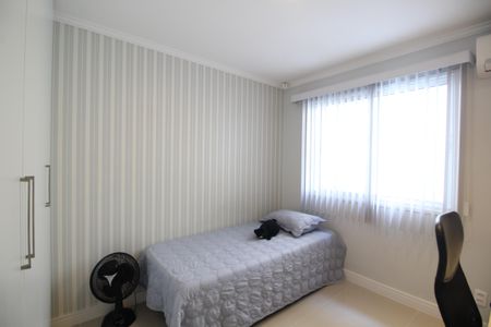 Casa de condomínio para alugar com 170m², 3 quartos e 4 vagasQuarto 1