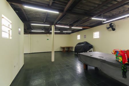 Apartamento à venda com 78m², 2 quartos e sem vagaÁrea comum - Salão de festas