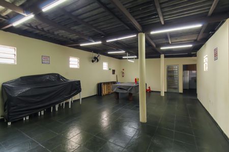 Apartamento à venda com 78m², 2 quartos e sem vagaÁrea comum - Salão de festas