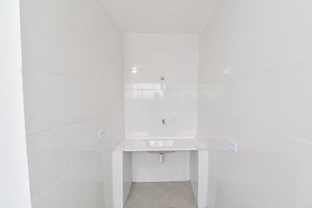 Cozinha de apartamento para alugar com 1 quarto, 25m² em Capitão Braz, São Paulo