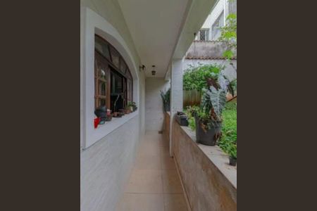 Casa para alugar com 240m², 4 quartos e 3 vagasÁrea externa