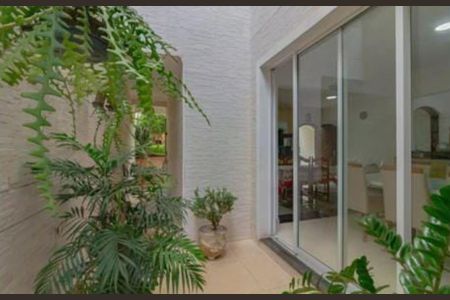Casa para alugar com 240m², 4 quartos e 3 vagasÁrea externa