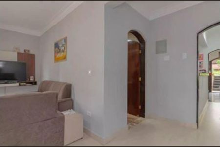 Sala de casa para alugar com 4 quartos, 240m² em Parque Oratório, Santo André