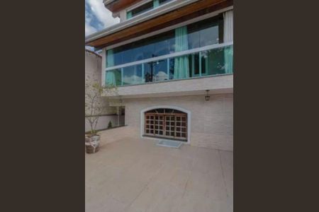 Casa para alugar com 240m², 4 quartos e 3 vagasÁrea externa