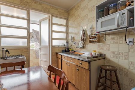 Apartamento à venda com 115m², 2 quartos e 1 vagaCozinha