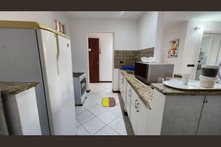 Apartamento para alugar com 150m², 2 quartos e 1 vaga Apartamento para alugar com 150m², 2 quartos e 1 vagaCozinha