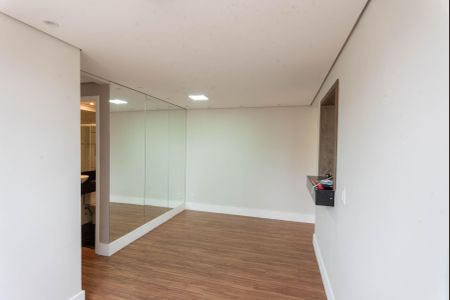 Sala de apartamento à venda com 3 quartos, 45m² em Jardim Nova Europa, Campinas