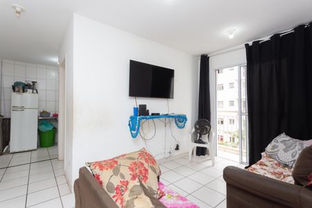 Sala de apartamento para alugar com 2 quartos, 57m² em Vila Nova Curuca, São Paulo