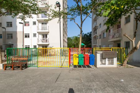 Apartamento para alugar com 57m², 2 quartos e 1 vagaÁrea comum 