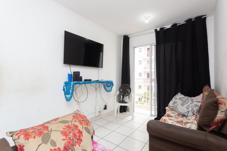 Sala de apartamento para alugar com 2 quartos, 57m² em Vila Nova Curuca, São Paulo