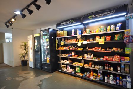 Apartamento à venda com 53m², 2 quartos e 1 vagaMini Market