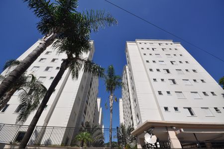Apartamento à venda com 53m², 2 quartos e 1 vagaFachada