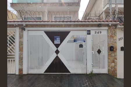 Casa à venda com 175m², 3 quartos e 4 vagasFachada / Placa 