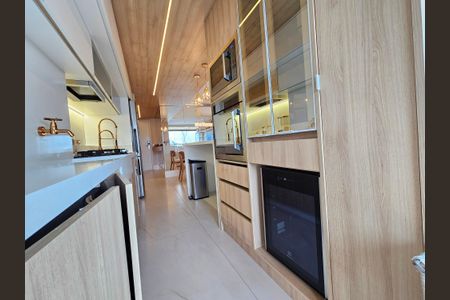 Apartamento para alugar com 94m², 2 quartos e 3 vagasCozinha