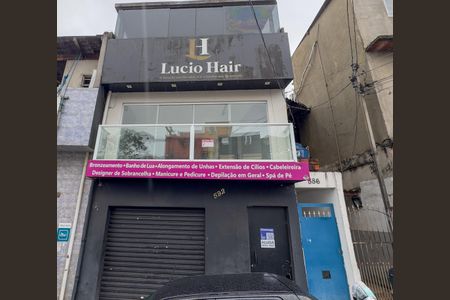 Casa para alugar com 120m², 2 quartos e sem vagaFachada