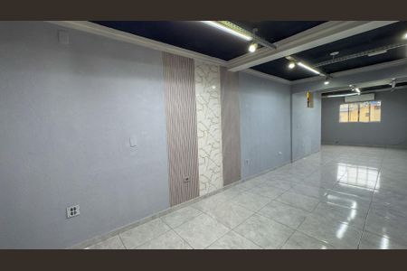 Casa para alugar com 120m², 2 quartos e sem vagaSala
