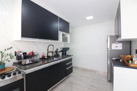 Apartamento à venda com 70m², 2 quartos e 1 vagaCozinha 