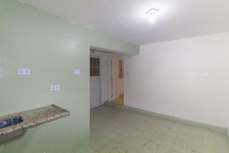 Cozinha de casa à venda com 1 quarto, 40m² em Jardim Guairaca, São Paulo
