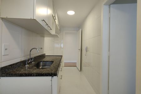 Apartamento à venda com 75m², 3 quartos e 1 vaga Apartamento à venda com 75m², 3 quartos e 1 vagaCozinha - Armários