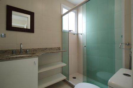 Apartamento à venda com 75m², 3 quartos e 1 vaga Apartamento à venda com 75m², 3 quartos e 1 vagaBanheiro da Suíte