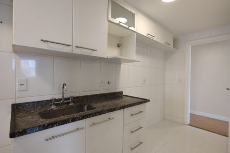 Apartamento à venda com 75m², 3 quartos e 1 vaga Apartamento à venda com 75m², 3 quartos e 1 vagaCozinha - Armários