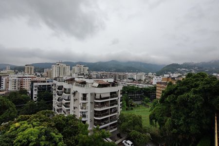 Apartamento à venda com 75m², 3 quartos e 1 vaga Apartamento à venda com 75m², 3 quartos e 1 vagaVista