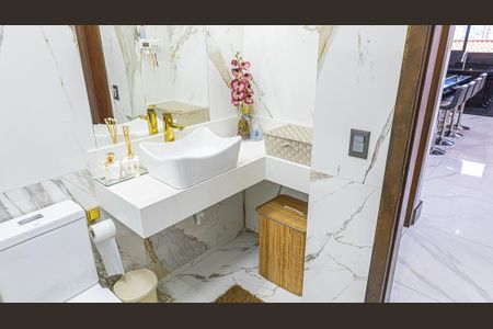 Casa para alugar com 300m², 4 quartos e 5 vagasBanheiro