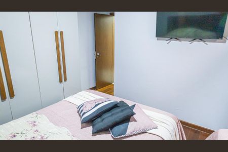 Casa para alugar com 300m², 4 quartos e 5 vagasQuarto 2