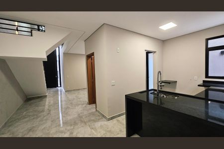 Casa de condomínio à venda com 150m², 3 quartos e 4 vagas