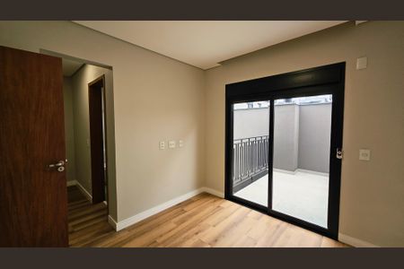 Casa de condomínio à venda com 150m², 3 quartos e 4 vagas