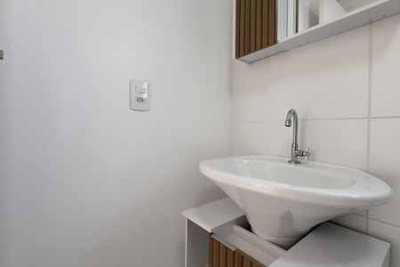 Banheiro da Suíte de apartamento para alugar com 2 quartos, 60m² em Vila Rosalia, Guarulhos