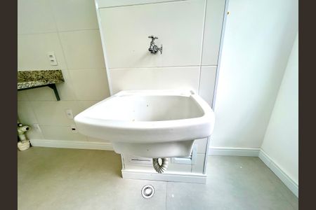 Apartamento para alugar com 60m², 2 quartos e 1 vagaÁrea de Serviço