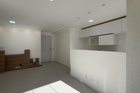 Sala de apartamento para alugar com 2 quartos, 60m² em Vila Rosalia, Guarulhos